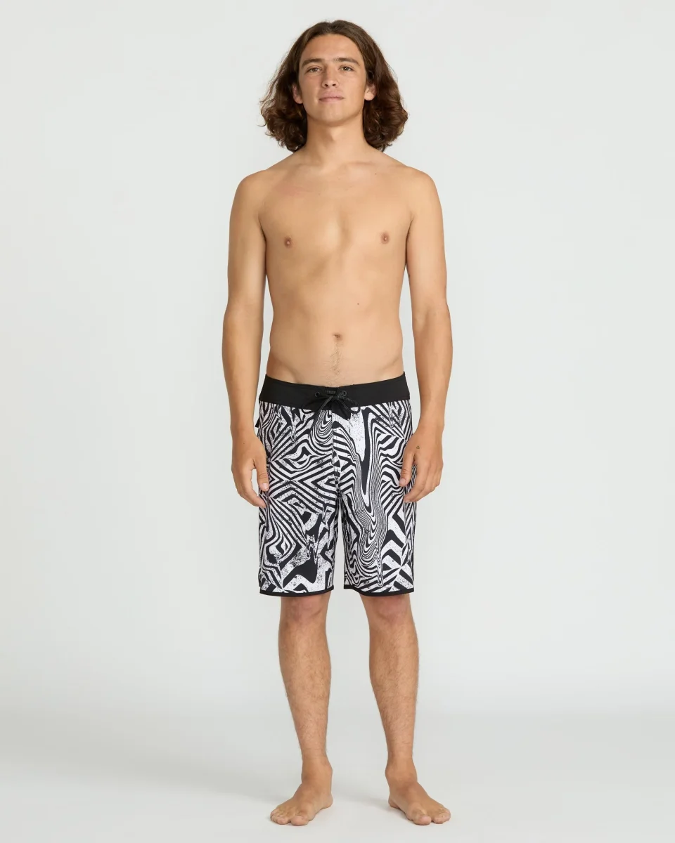Boardshort Infuse Scallop Mod 19" - White Black - Imagen 4