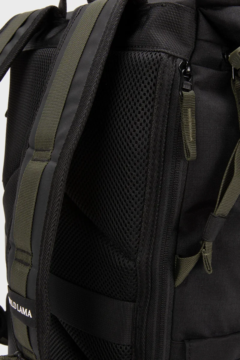 Mochila Travel Oca Reciclada Negra 24L. - Imagen 7